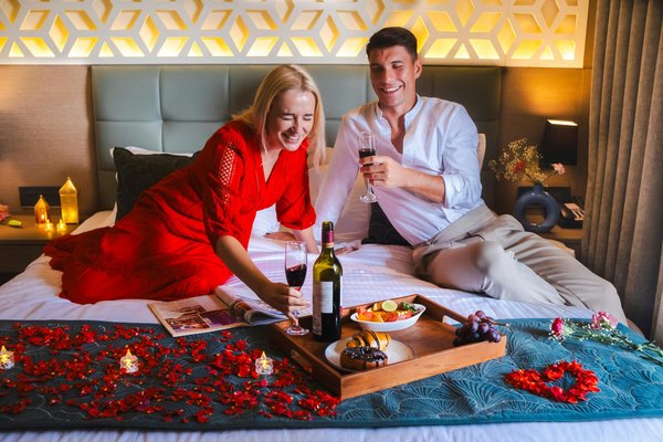 Découvrez la Love Room au Mont Saint-Michel : un Séjour Romantique Inoubliable